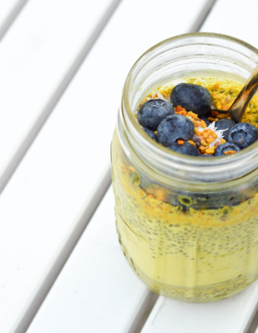 golden milk chia seed pudding