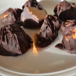 Sea Salt & Dark Chocolate Peanut Butter Balls