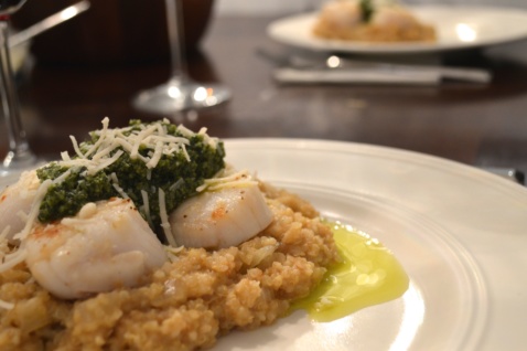 Scallops with pesto and quinoa risotto