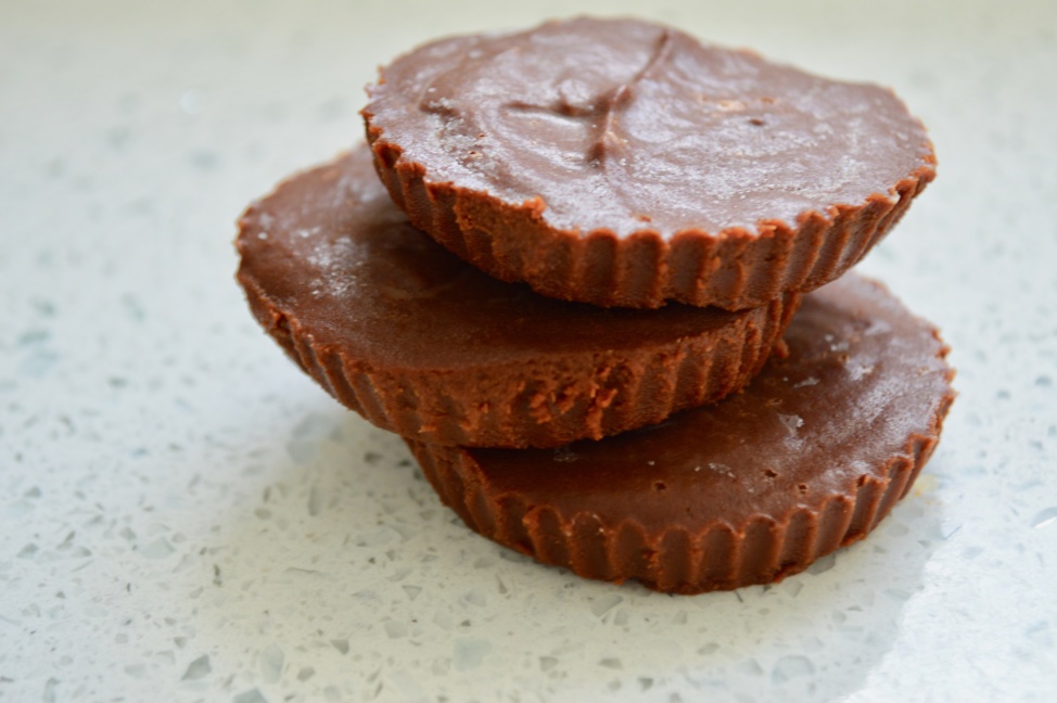 paleo dark chocolate pumpkin fudge