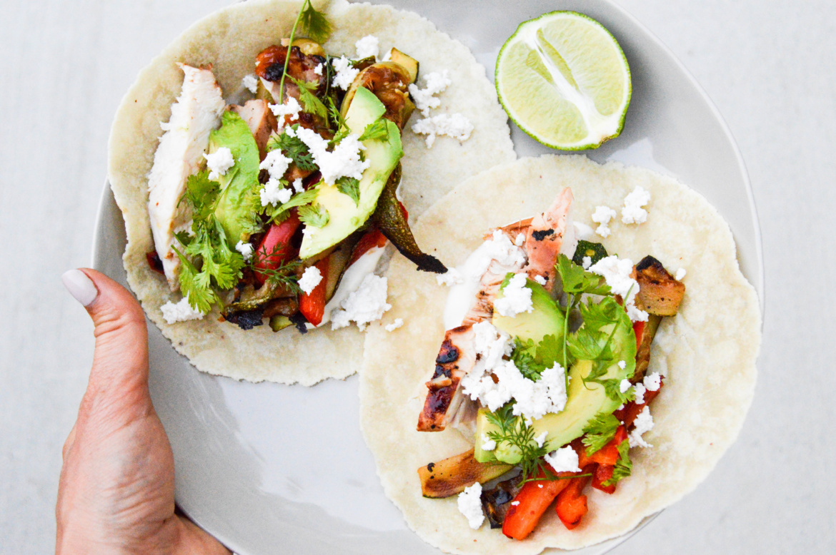FASTER THAN TAKEOUT: Easy Grilled Chicken + Veggie Fajitas with ...