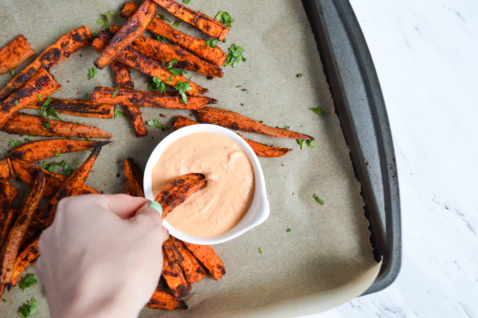 sweet potato fries and cheesy vegan queso dip