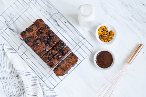 paleo dark chocolate pumpkin bread