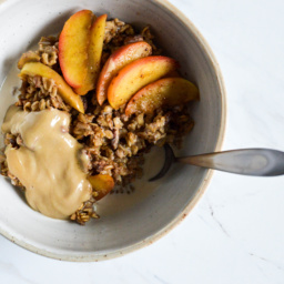 spiced apple oatmeal