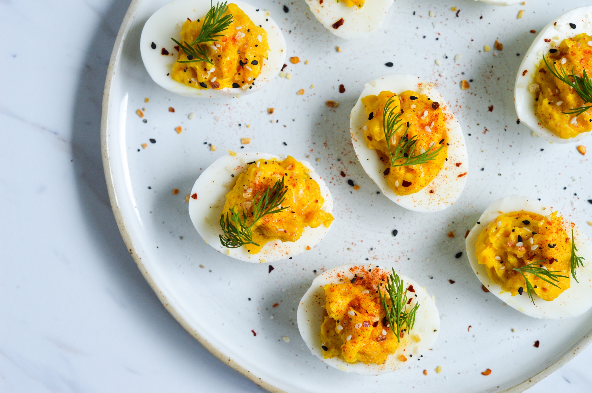Healthy Turmeric Deviled Eggs so fresh n so green