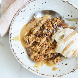 paleo peach cobbler